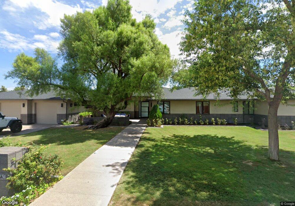 4231 N 57th Way, Phoenix, AZ 85018 - photo 1