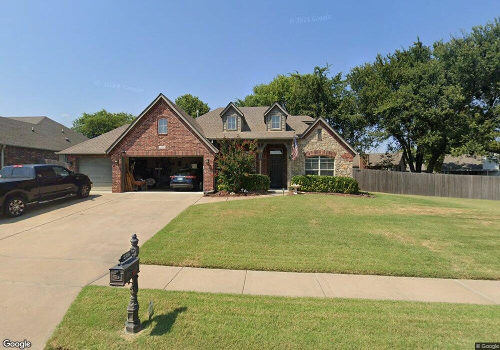 2308 W Pensacola St, Broken Arrow, OK 74011 - photo 1