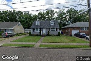 745 Columbus Dr, Perth Amboy, NJ 08861