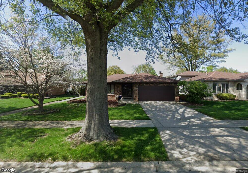 4226 Cedarwood Ln, Matteson, IL 60443 - photo 1