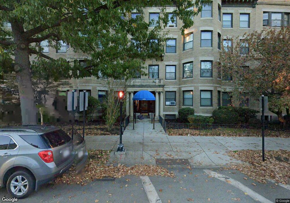 1090 Beacon St unit 4B, Brookline, MA 02446 - photo 1