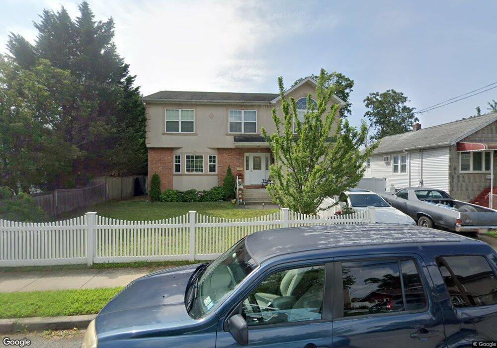 890 Jefferson St, Baldwin, NY 11510 - photo 1