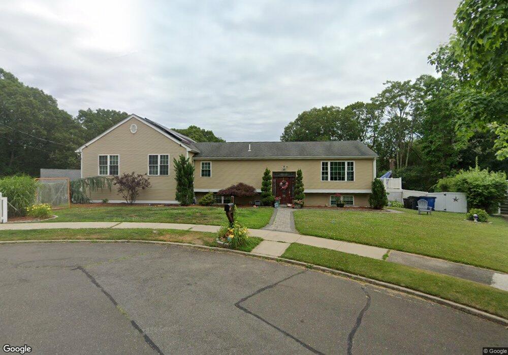 112 Roosevelt Street Extension, New Haven, CT 06513 - photo 1