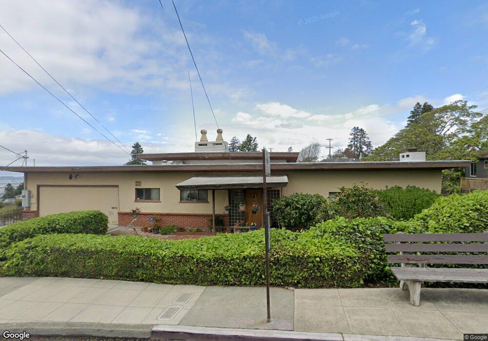 560 Euclid Ave, Berkeley, CA 94708 - photo 1