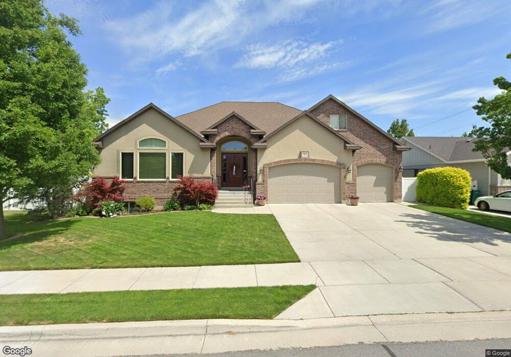 981 Stonefield Rd, Sandy, UT 84094 - photo 1