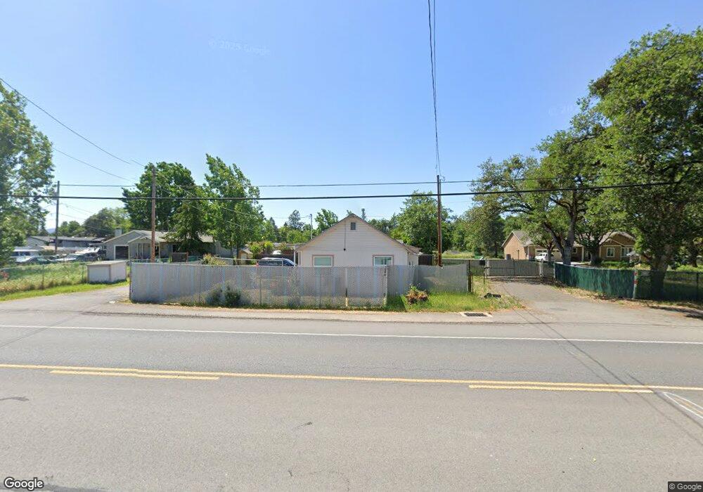 6117 Table Rock Rd, Central Point, OR 97502 - photo 1