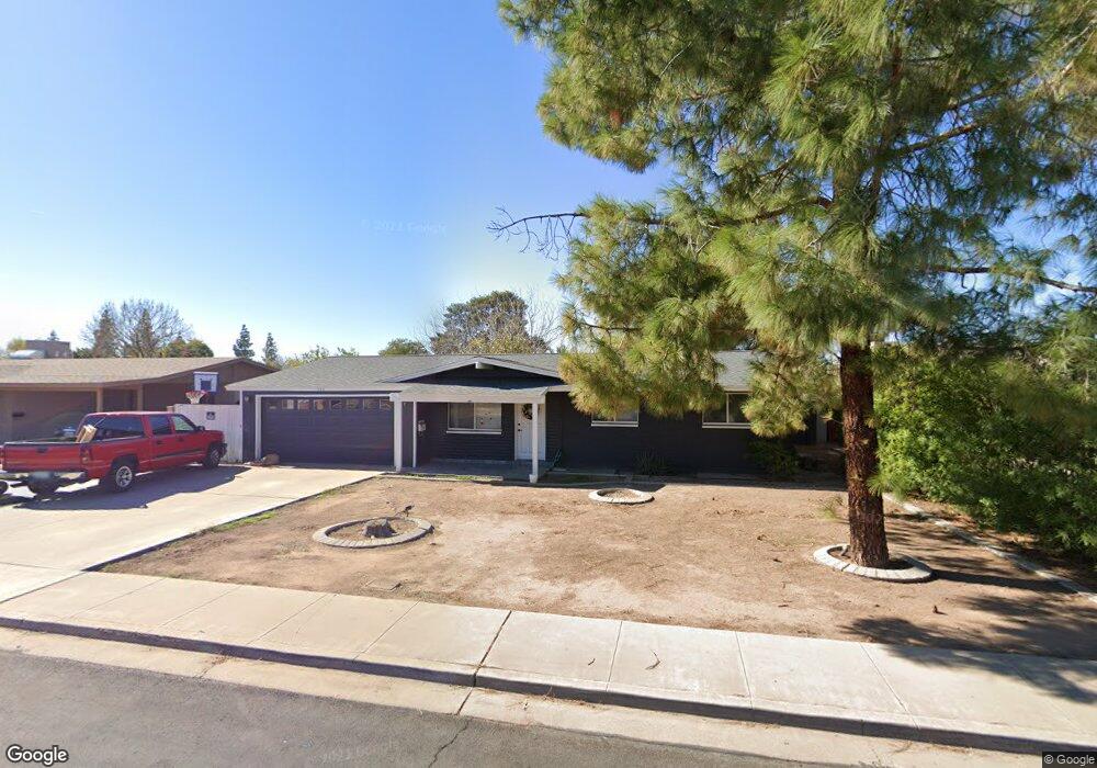 930 S Olive, Mesa, AZ 85204 - photo 1