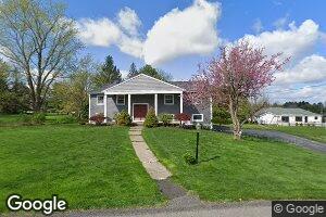 102 Lexington Cir, Clarks Green, PA 18411