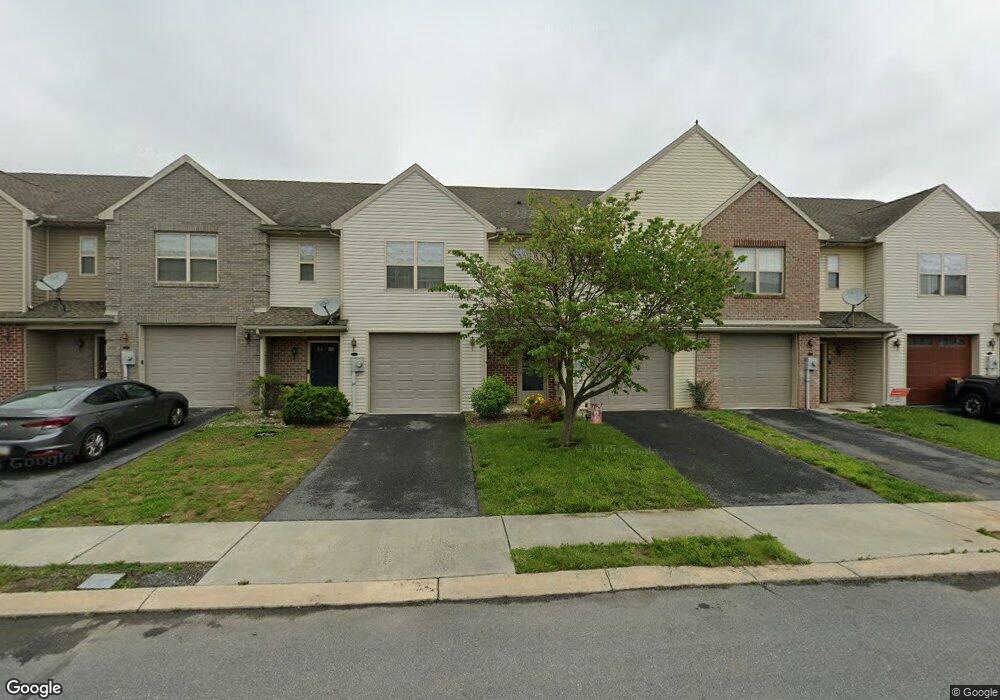 224 Merriweather Dr, Chambersburg, PA 17201 - photo 1