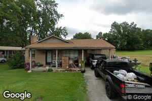 62 Strange St, Stanton, KY 40380