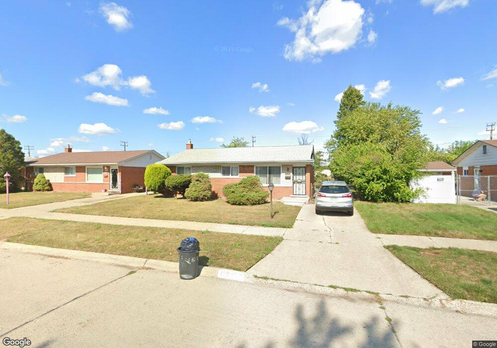 10404 N Oak Dr, Ferndale, MI 48220 - photo 1