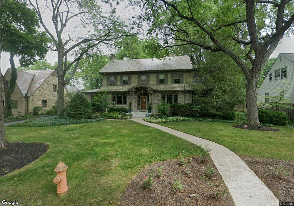 82 W Dominion Blvd, Columbus, OH 43214 - photo 1