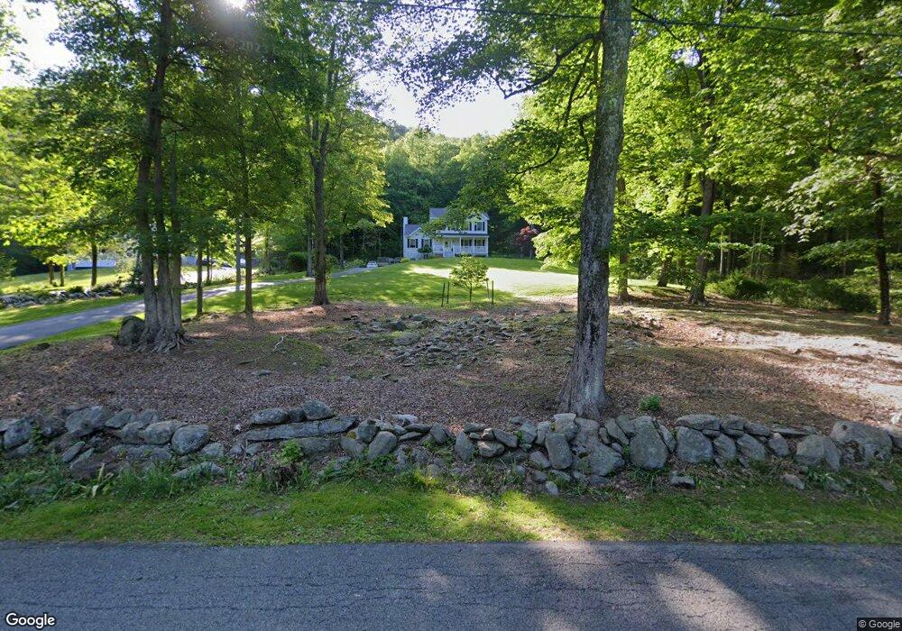 152 Bell Hollow Rd, Putnam Valley, NY 10579 - photo 1