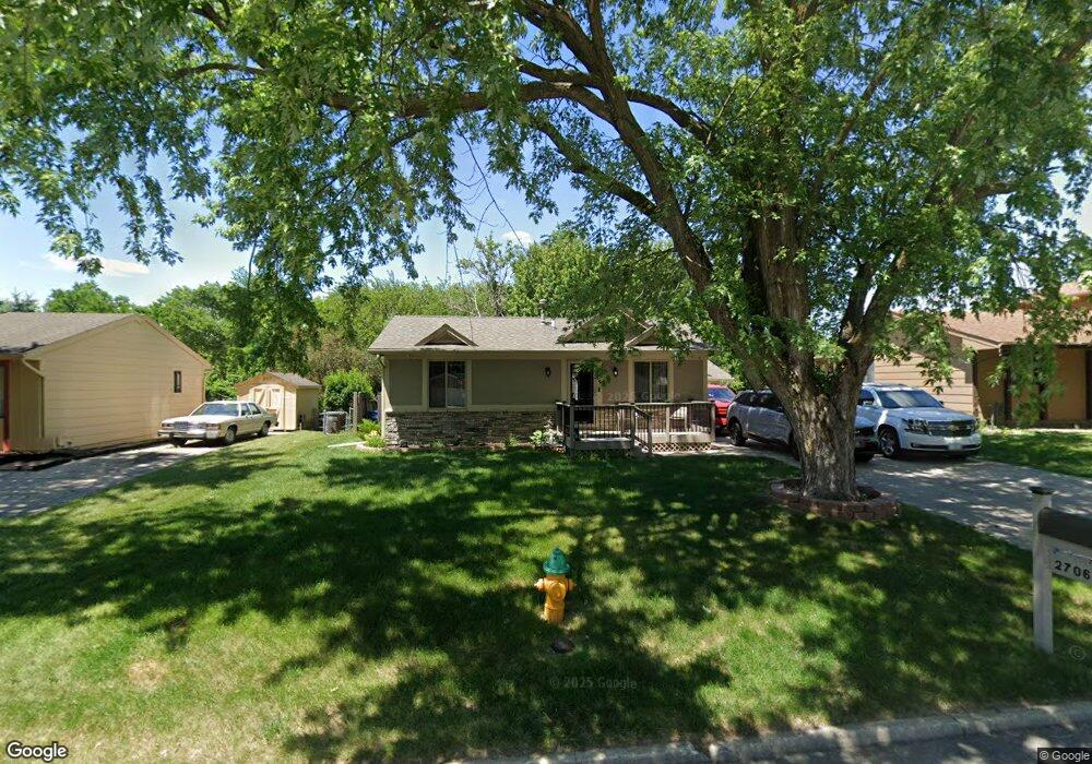 2706 SE 18th St, Des Moines, IA 50320 - photo 1