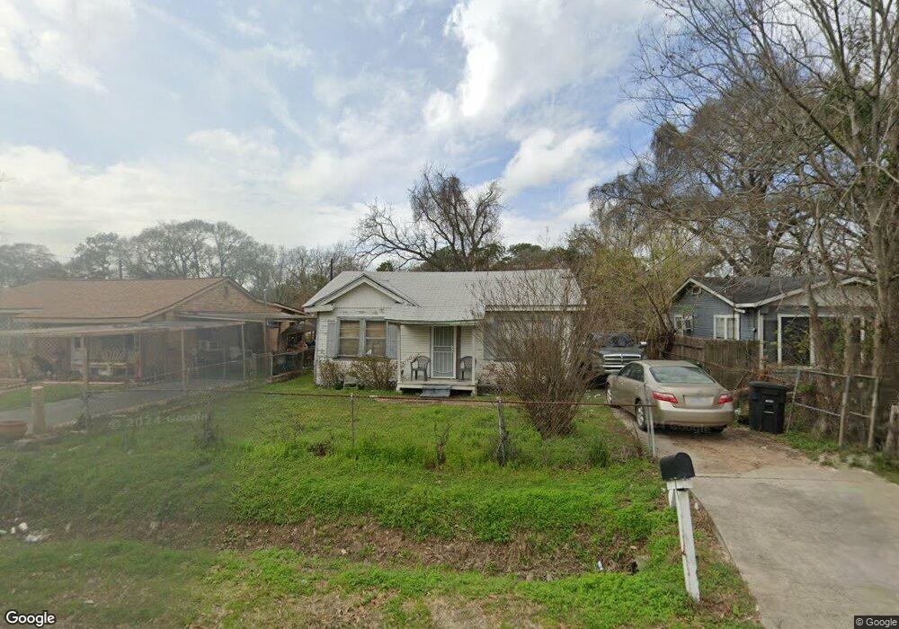 7729 James Franklin St, Houston, TX 77088 - photo 1