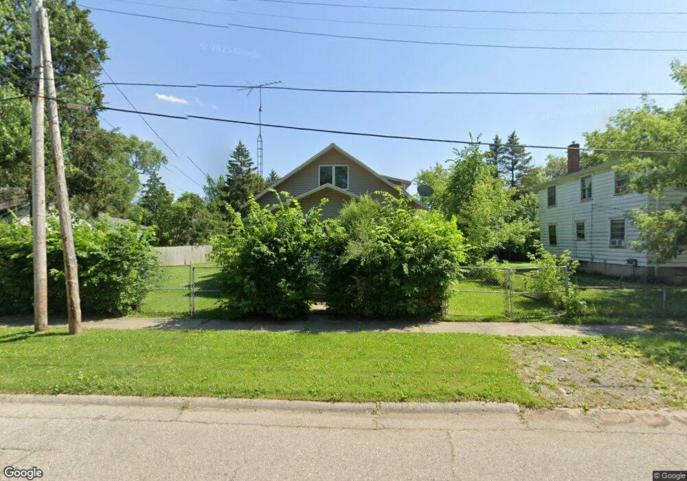 923 Pettibone Ave, Flint, MI 48507 - photo 1