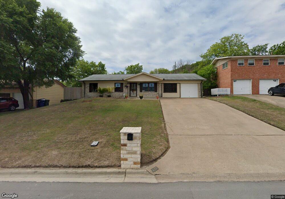 422 E Robertson Ave, Copperas Cove, TX 76522 - photo 1
