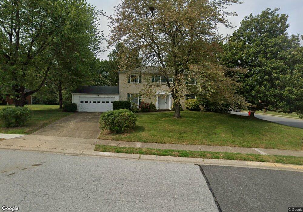 100 Country Club Dr, Newark, DE 19711 - photo 1