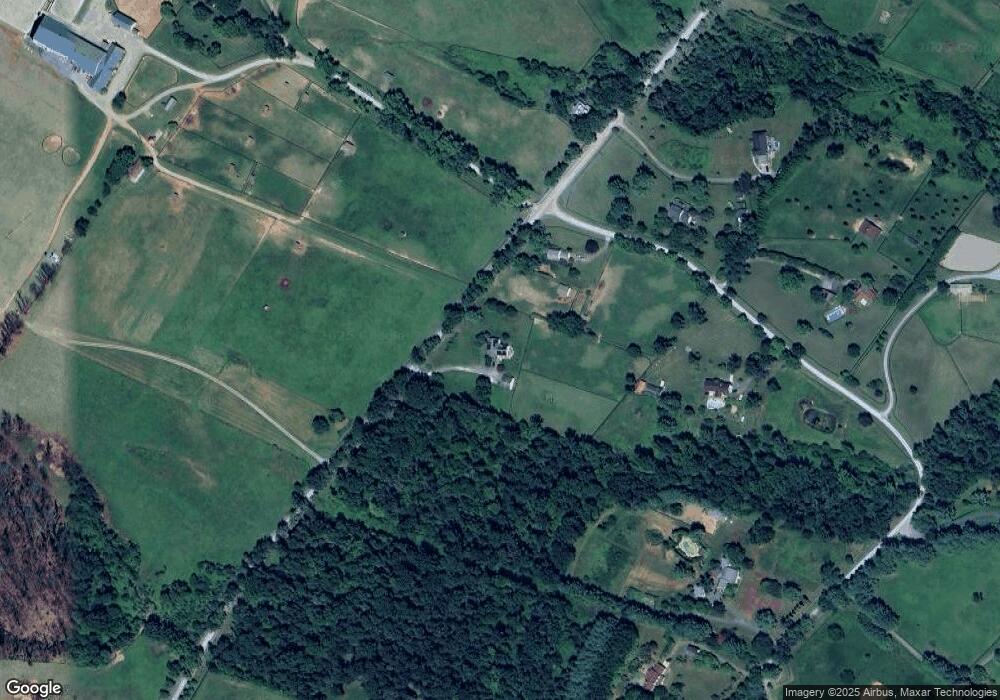 19308 Foggy Bottom Rd, Bluemont, VA 20135 - photo 1