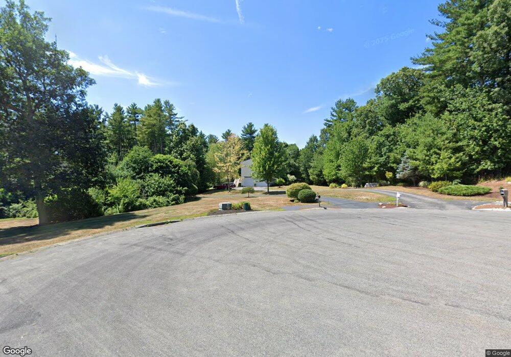 10 Bayberry Ln, Medway, MA 02053 - photo 1