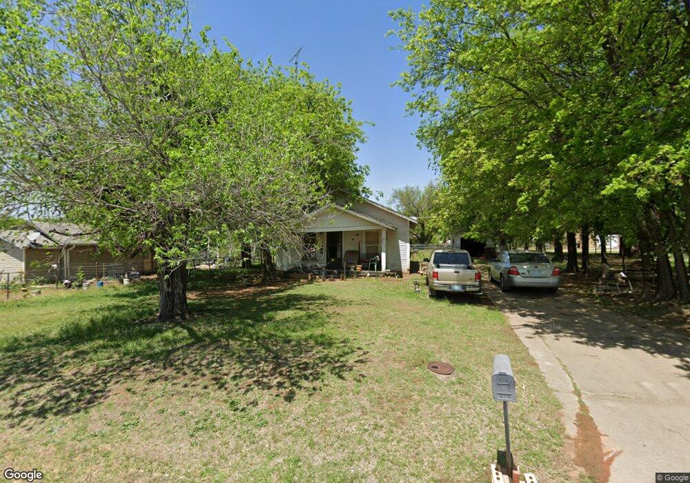 213 W Chestnut Ave, Duncan, OK 73533 - photo 1