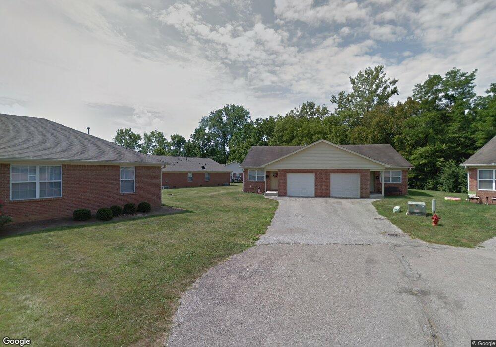 425 Westbridge Dr, Plainfield, IN 46168 - photo 1