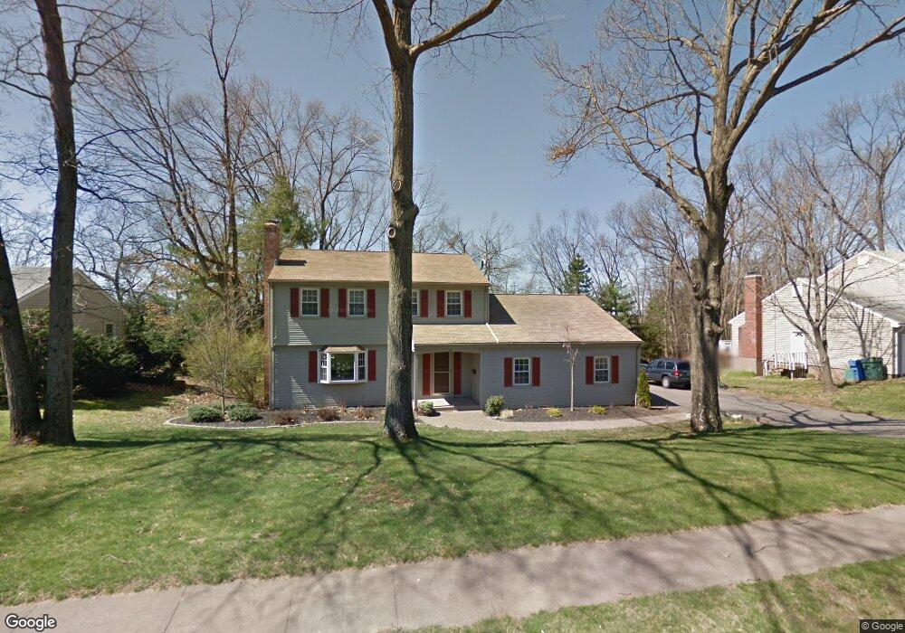 114 Kennedy Rd, Manchester, CT 06042 - photo 1