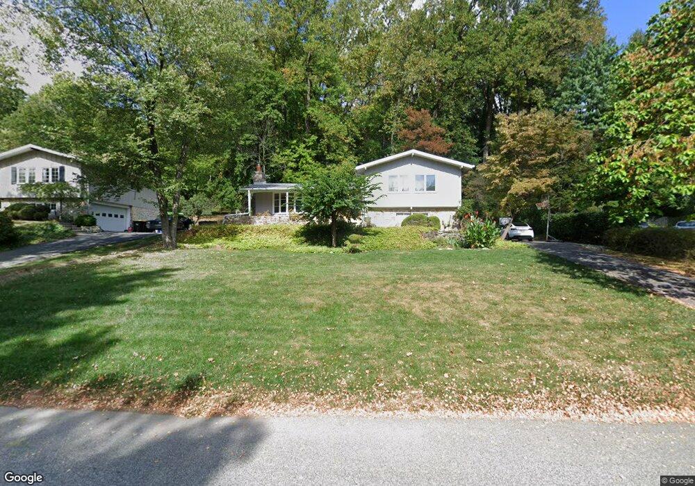 941 Longview Rd, King of Prussia, PA 19406 - photo 1