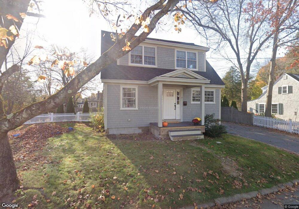 7 Sylvester St, Newburyport, MA 01950 - photo 1