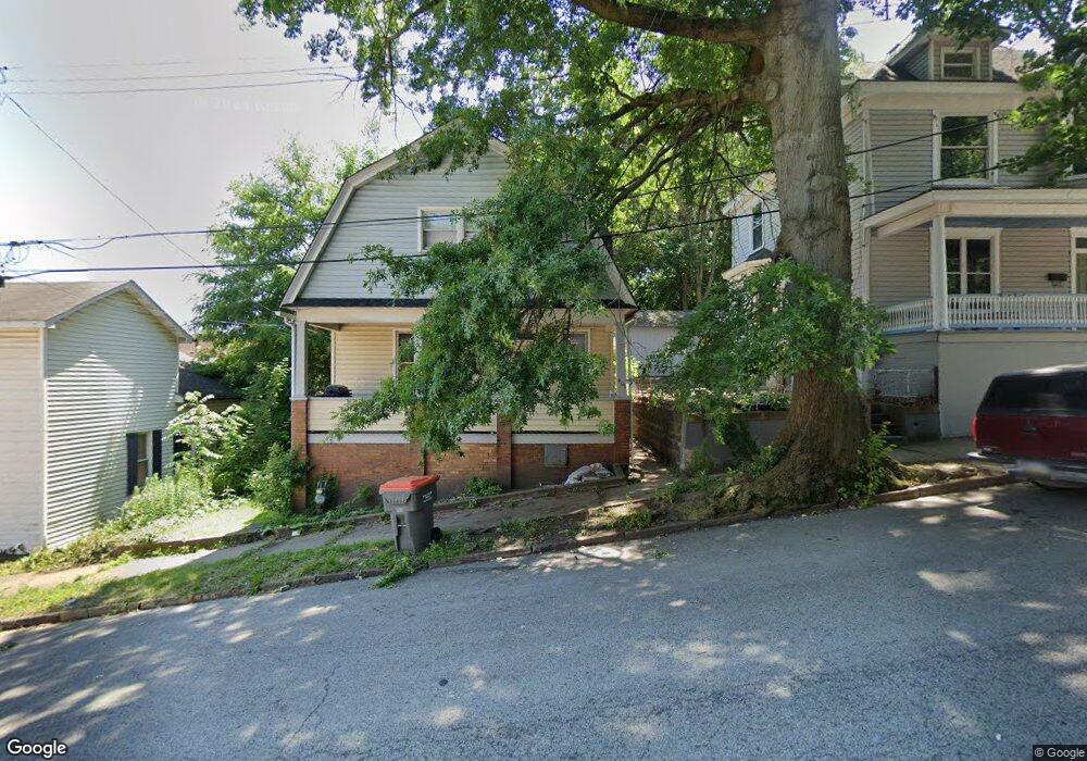 409 Pine St, Beaver Falls, PA 15010 - photo 1