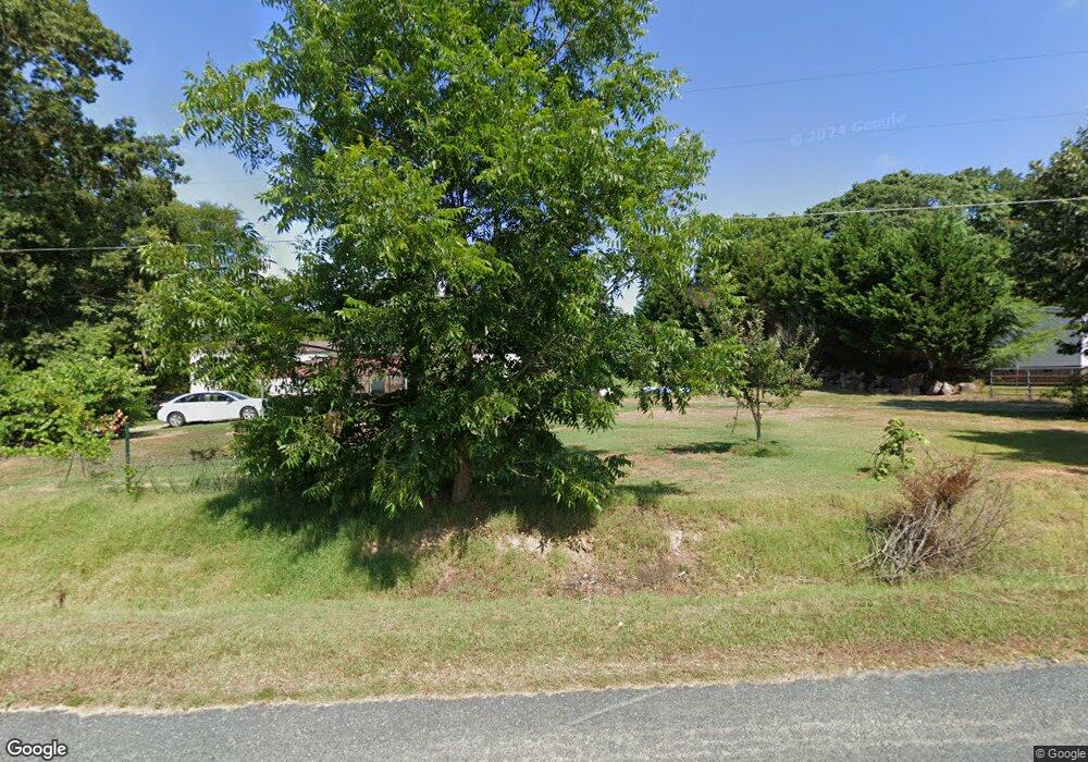 1102 Stout Acres Rd, Ramseur, NC 27316 - photo 1