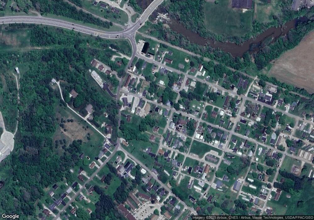 1325 Charles St, Logan, OH 43138 - photo 1