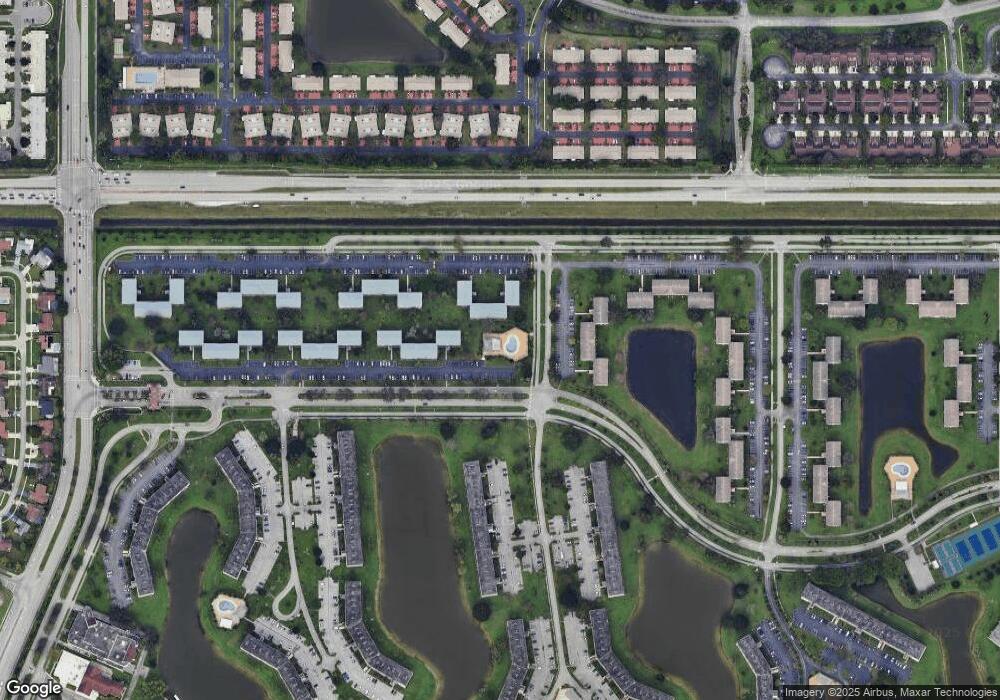 289 Suffolk G unit G, Boca Raton, FL 33434 - photo 1