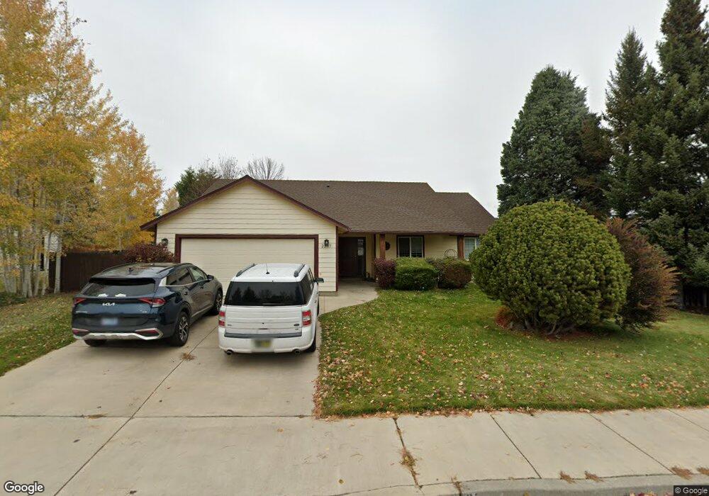 2237 SW Metolius Ave, Redmond, OR 97756 - photo 1