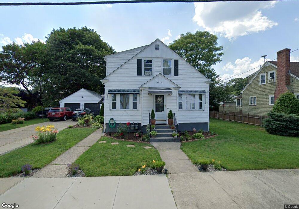 52 Meridian St, Providence, RI 02908 - photo 1