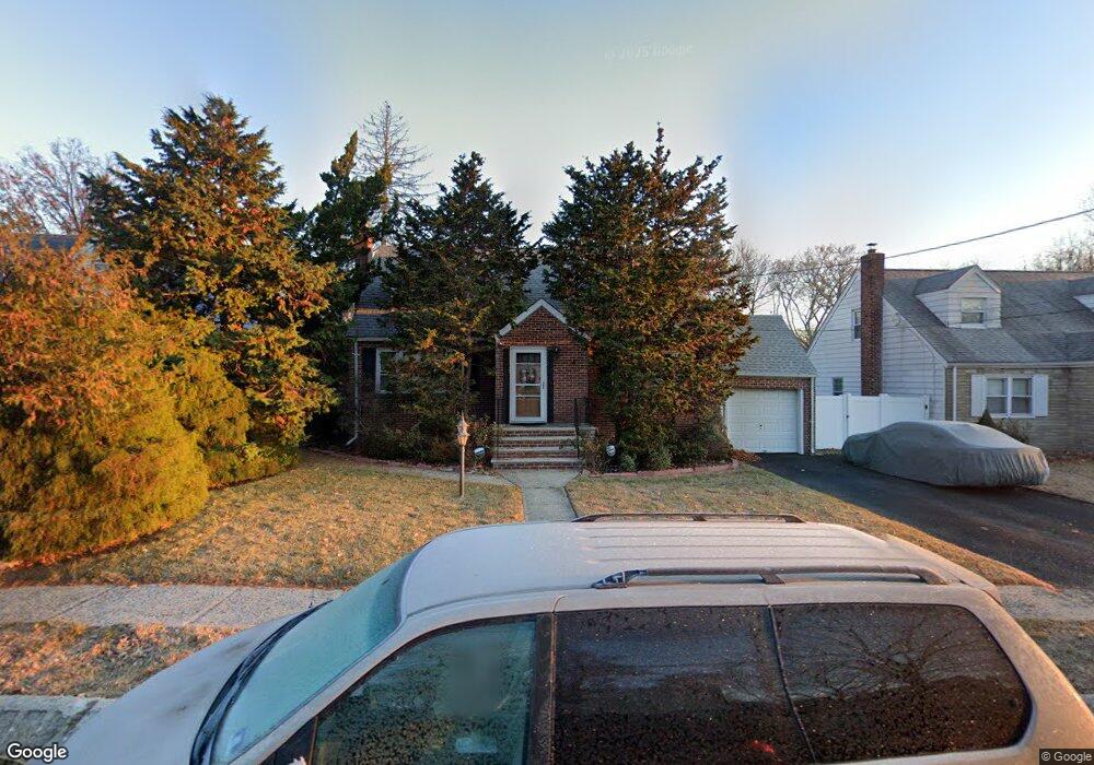 2247 Balmoral Ave, Union, NJ 07083 - photo 1