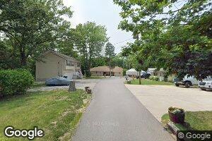 51 Lois Ln, Fenton, MO 63026
