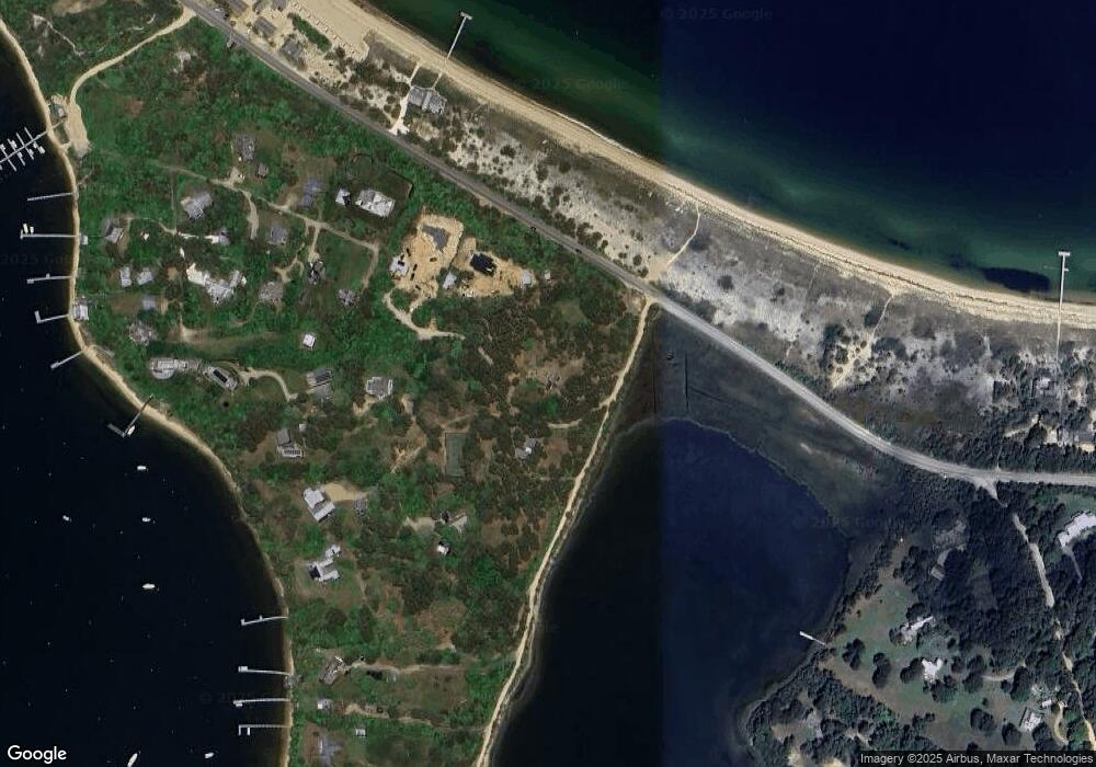 2 Caleb Pond Ln, Edgartown, MA 02539 - photo 1