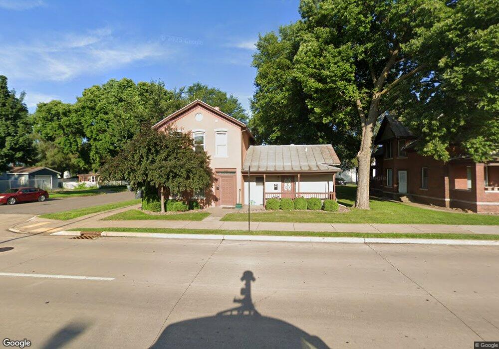 1228 4th St S, La Crosse, WI 54601 - photo 1