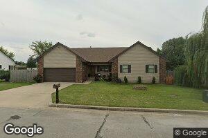 1420 W Oak Terrace, Columbus, KS 66725
