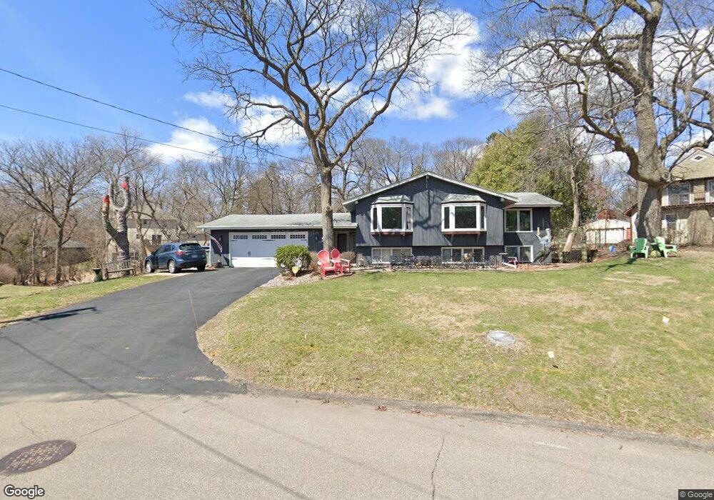 5672 Cherry Hill Rd, Minnetonka, MN 55345 - photo 1