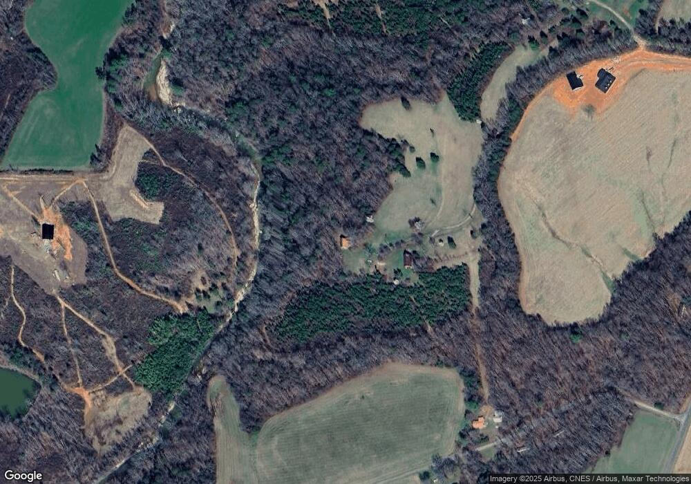 693 Bowles Farm Rd, Statesville, NC 28625 - photo 1