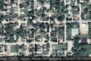 513 1st St NE, Buffalo Center, IA 50424