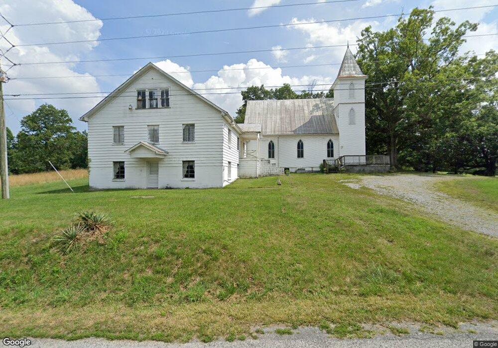 77 Glover Cir, Staunton, VA 24401 - photo 1