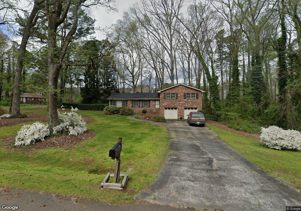 5623 Elmtree Dr, Acworth, GA 30102 - photo 1