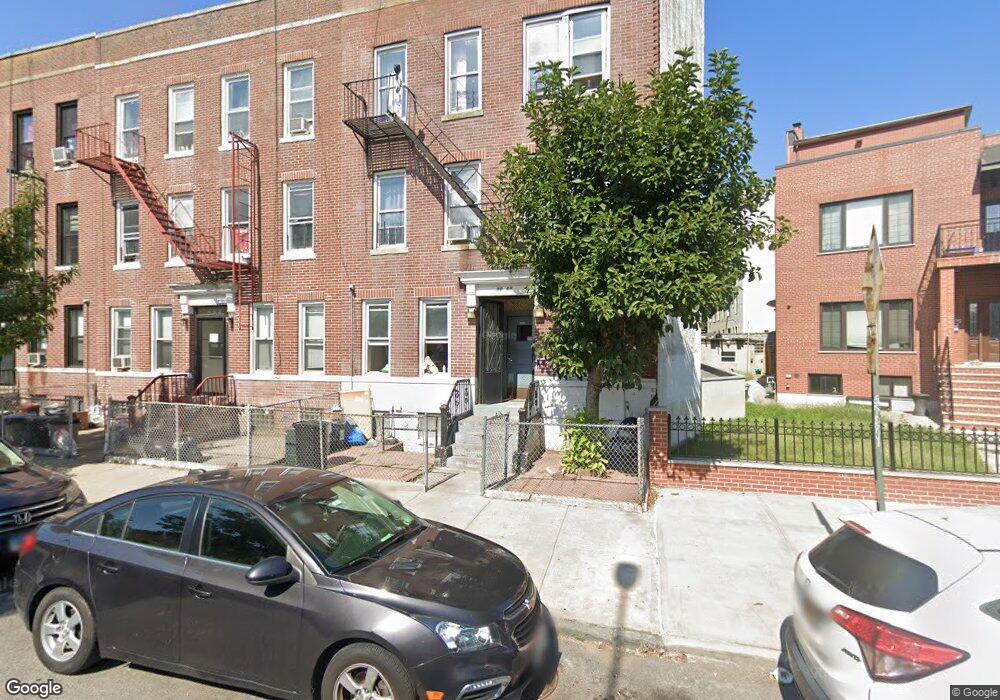 3070 45th St, Long Island City, NY 11103 - photo 1