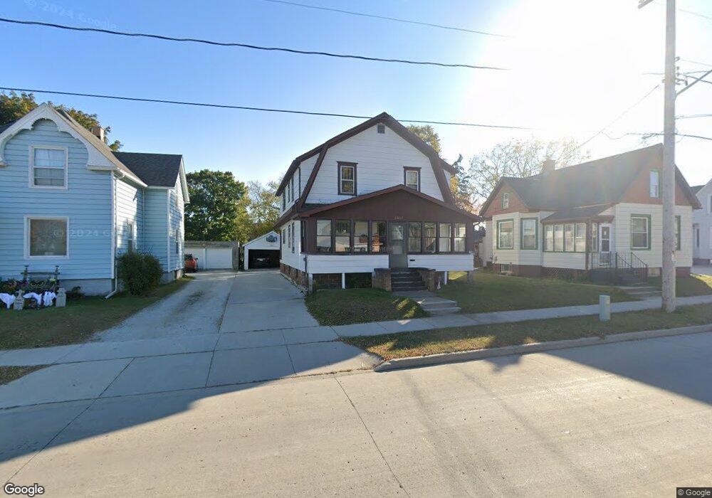 2007 14th St, Two Rivers, WI 54241 - photo 1