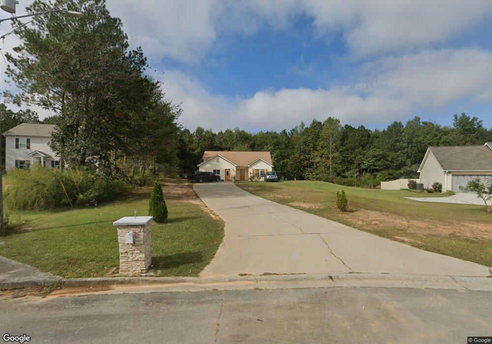 424 Wallace Cir, Carrollton, GA 30117 - photo 1