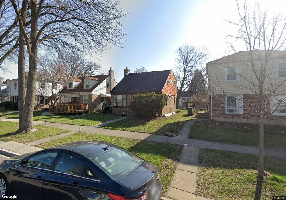 817 Bristol Ave, Westchester, IL 60154 - photo 1