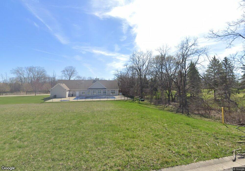 2521 Golfview Ct, Waukegan, IL 60087 - photo 1